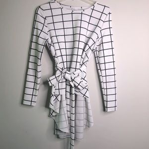 Black & White, Hi/Lo, Long Sleeve Top